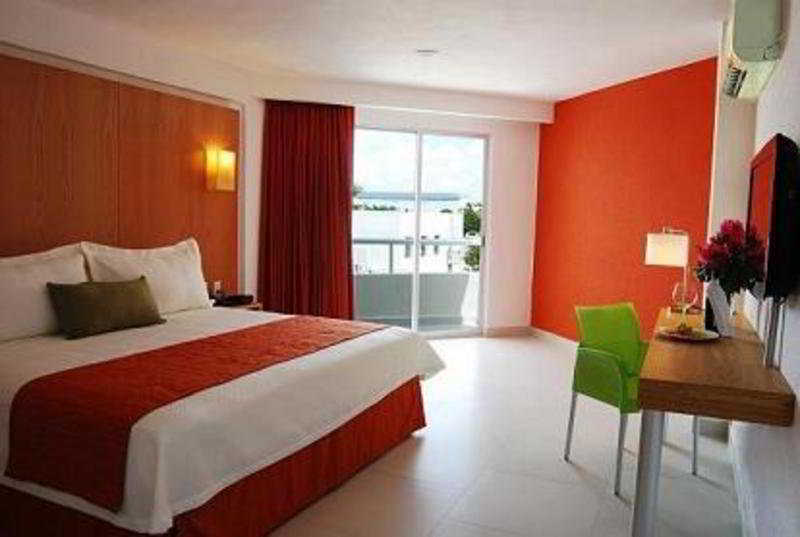 Adhara Express Hotell Cancún Rum bild